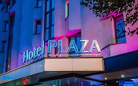 Plaza V Hotel